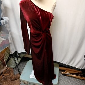 Elegant One-Shoulder Burgundy Dress